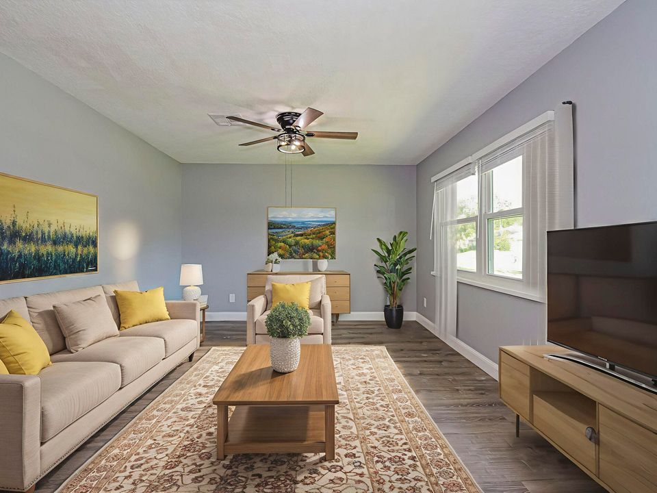 Active With Contract: $289,000 (2 beds, 2 baths, 1440 Square Feet)