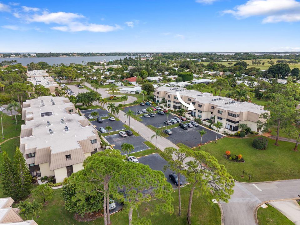 En Venta: $230,000 (2 camas, 2 baños, 1044 Pies cuadrados)