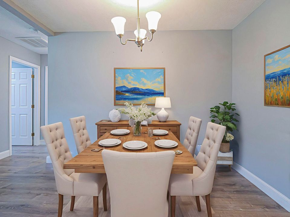 Active With Contract: $289,000 (2 beds, 2 baths, 1440 Square Feet)