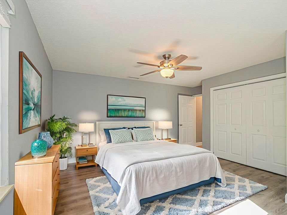 Active With Contract: $289,000 (2 beds, 2 baths, 1440 Square Feet)