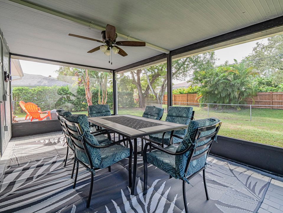 Active With Contract: $289,000 (2 beds, 2 baths, 1440 Square Feet)