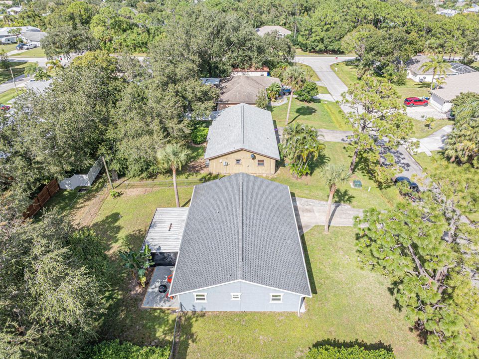 Active With Contract: $289,000 (2 beds, 2 baths, 1440 Square Feet)