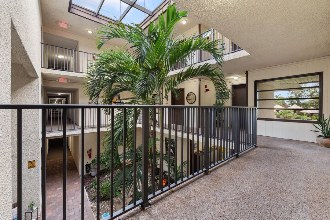 En Venta: $230,000 (2 camas, 2 baños, 1044 Pies cuadrados)