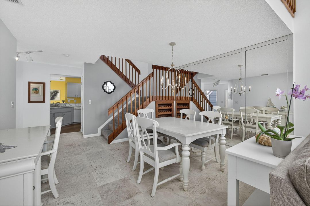 For Sale: $715,000 (3 beds, 2 baths, 1990 Square Feet)