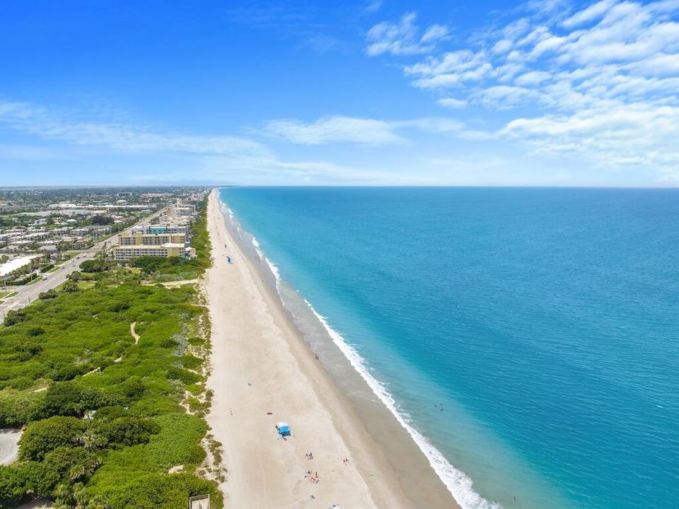 En Venta: $439,000 (3 camas, 2 baños, 1412 Pies cuadrados)