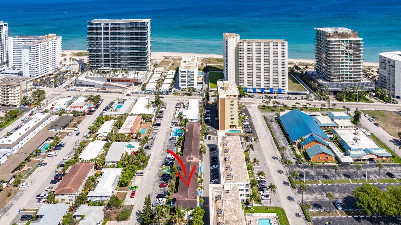 Active With Contract: $199,900 (2 beds, 2 baths, 1150 Square Feet)