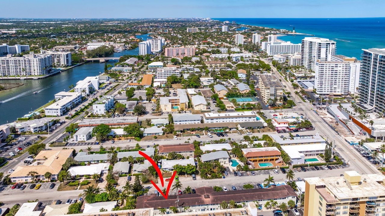 Active With Contract: $199,900 (2 beds, 2 baths, 1150 Square Feet)