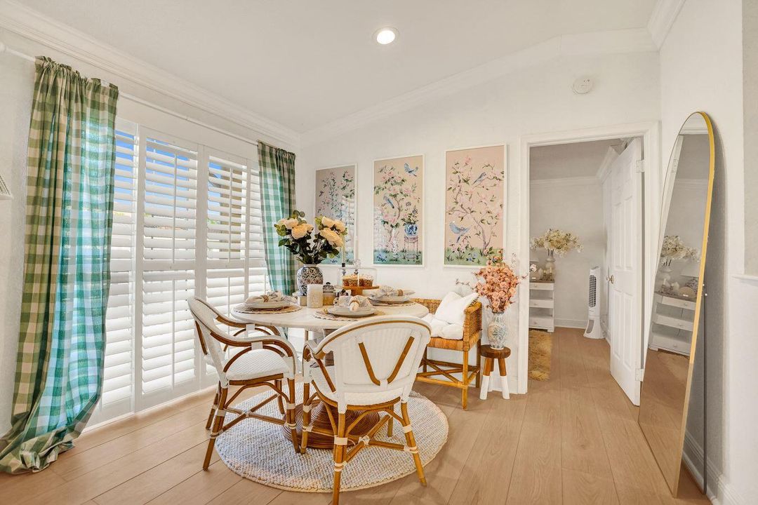 En Venta: $315,000 (2 camas, 2 baños, 1111 Pies cuadrados)