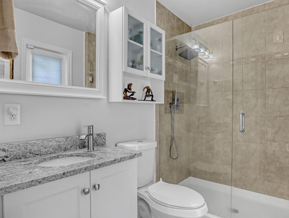 Active With Contract: $495,000 (3 beds, 3 baths, 1356 Square Feet)