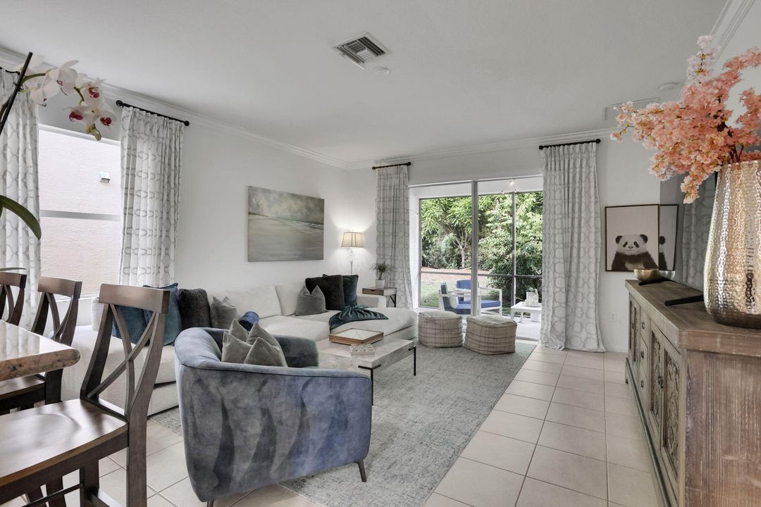 En Venta: $675,000 (4 camas, 2 baños, 2425 Pies cuadrados)