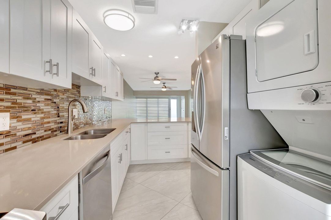 出租: $2,100 (2 贝兹, 2 浴室, 1167 平方英尺)