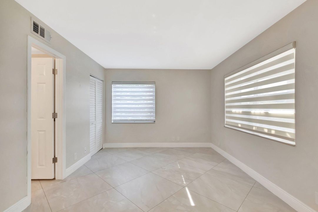 出租: $2,100 (2 贝兹, 2 浴室, 1167 平方英尺)