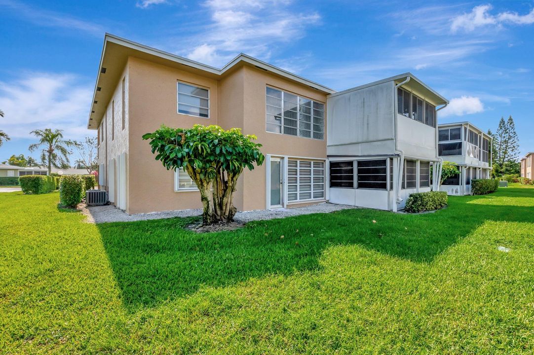 出租: $2,100 (2 贝兹, 2 浴室, 1167 平方英尺)