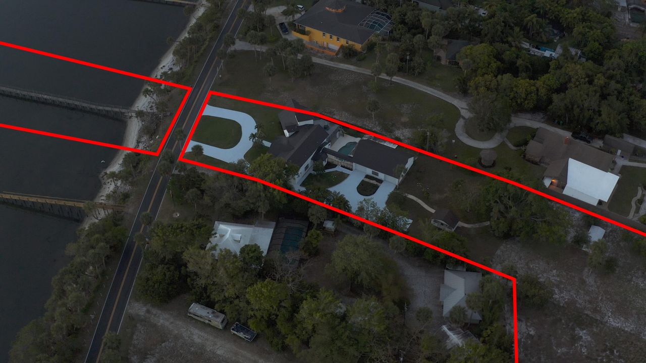 En Venta: $2,300,000 (5 camas, 6 baños, 5431 Pies cuadrados)