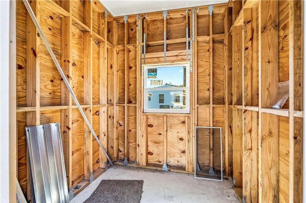 待售: $210,000 (3 贝兹, 2 浴室, 1456 平方英尺)