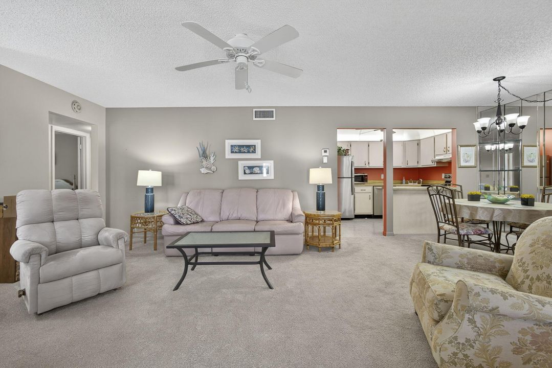 En Venta: $124,900 (2 camas, 1 baños, 935 Pies cuadrados)