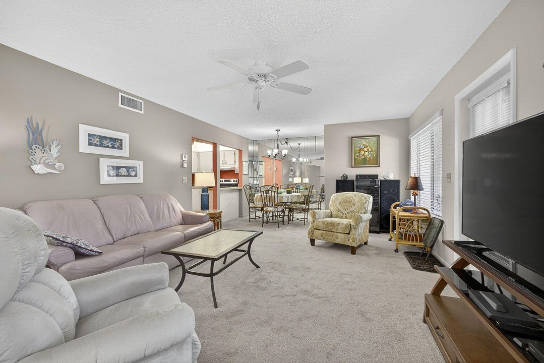 En Venta: $124,900 (2 camas, 1 baños, 935 Pies cuadrados)