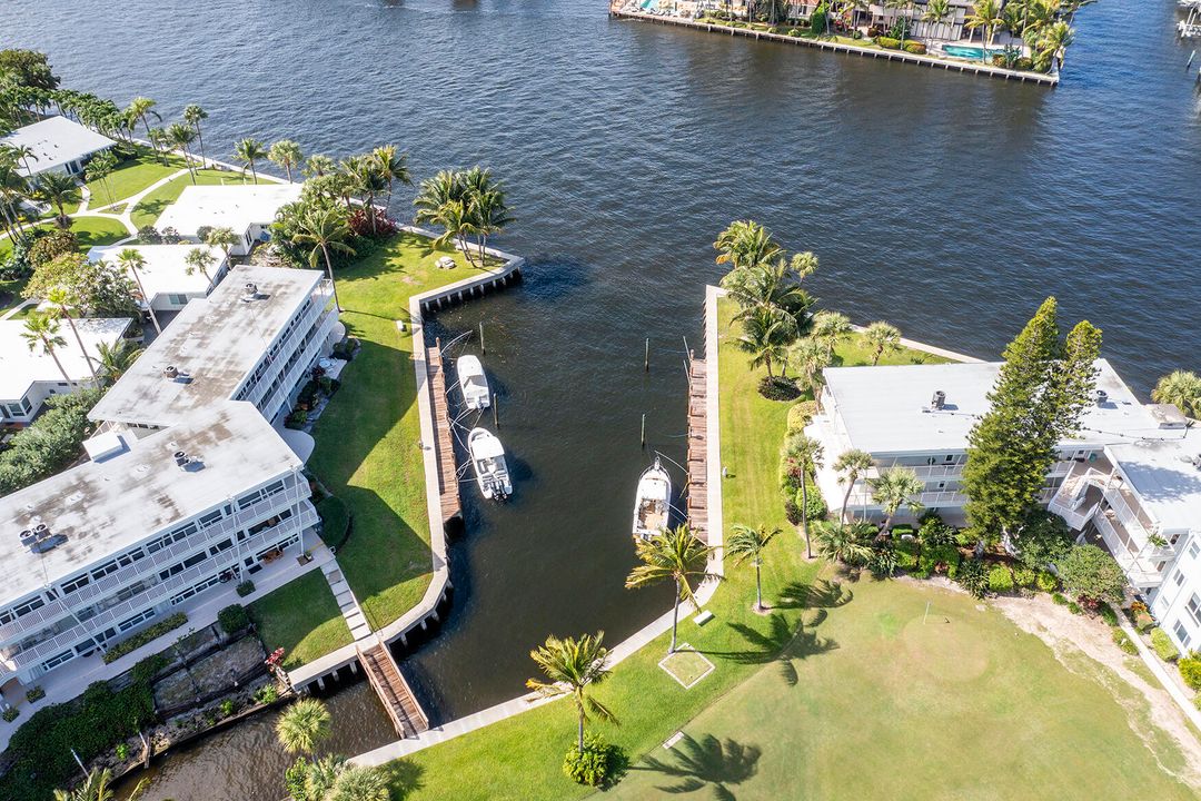 En Venta: $475,000 (2 camas, 2 baños, 850 Pies cuadrados)