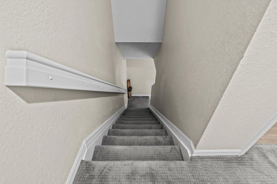 На продажу: $332,500 (3 спален, 2 ванн, 1492 Квадратных фут)