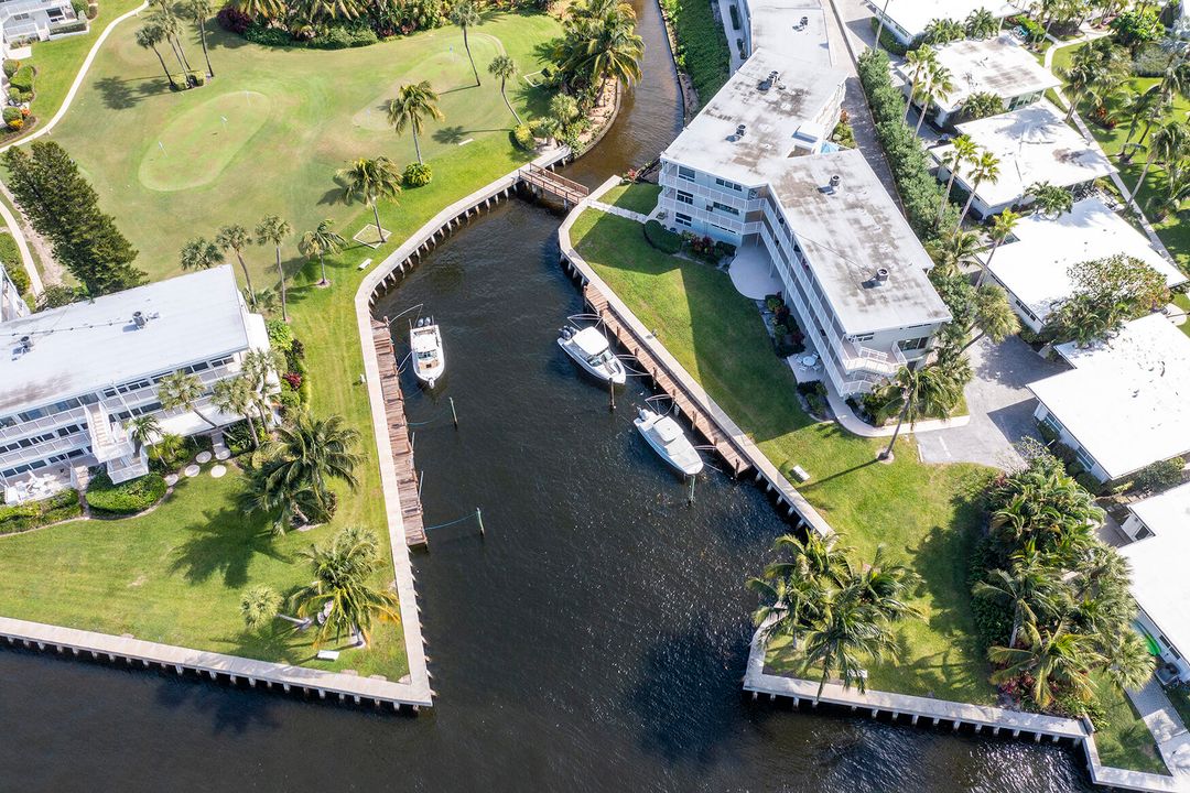 En Venta: $475,000 (2 camas, 2 baños, 850 Pies cuadrados)