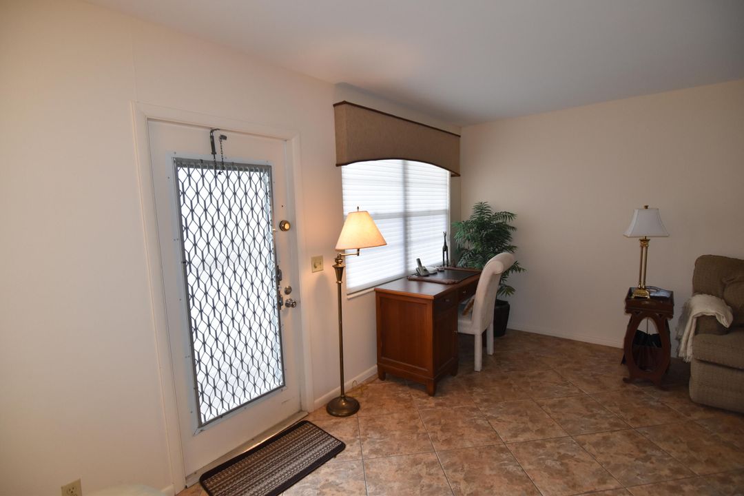 Activo con contrato: $135,000 (2 camas, 2 baños, 896 Pies cuadrados)