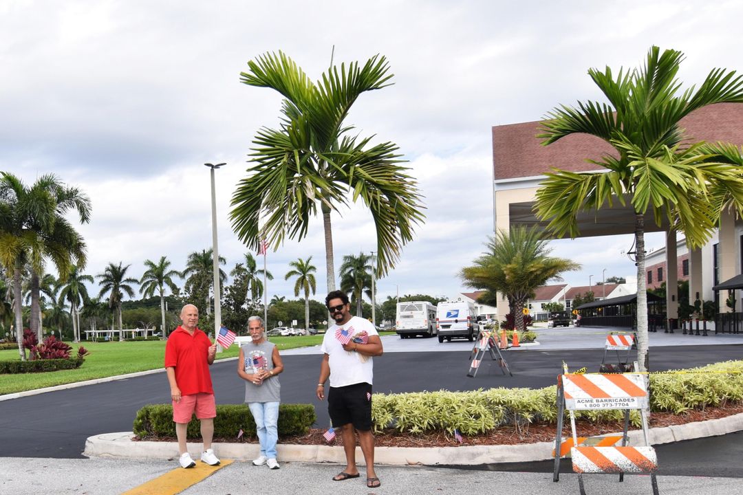 Activo con contrato: $135,000 (2 camas, 2 baños, 896 Pies cuadrados)