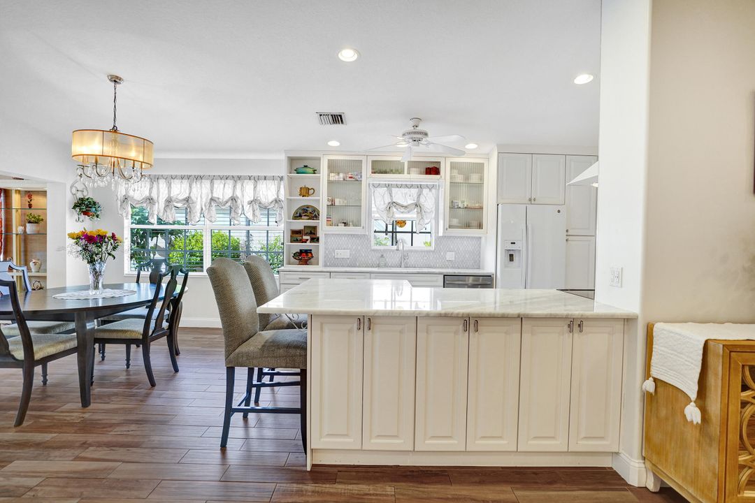 合同活跃: $495,000 (3 贝兹, 2 浴室, 1648 平方英尺)