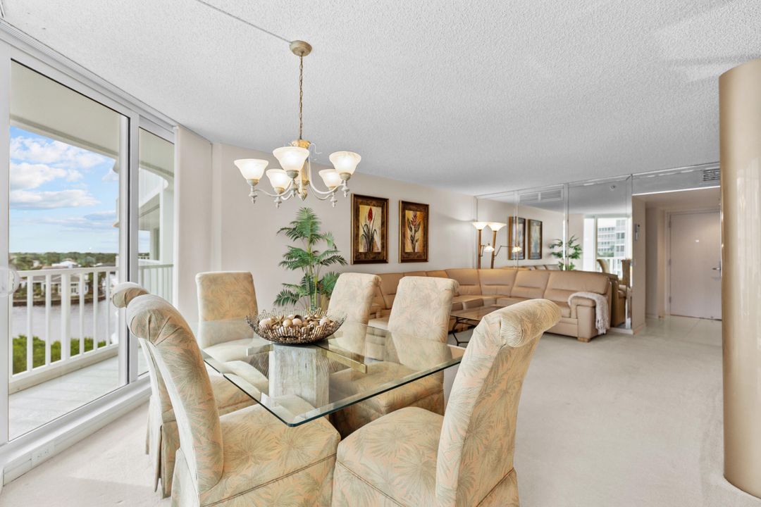 На продажу: $850,000 (2 спален, 2 ванн, 1672 Квадратных фут)