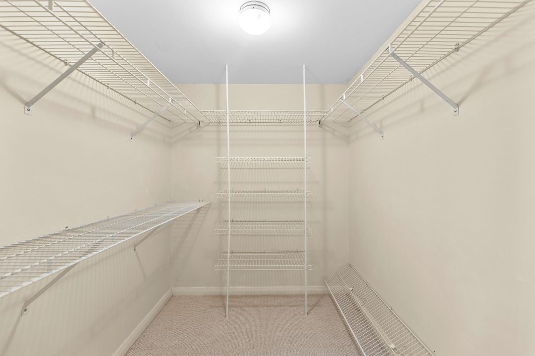 На продажу: $850,000 (2 спален, 2 ванн, 1672 Квадратных фут)