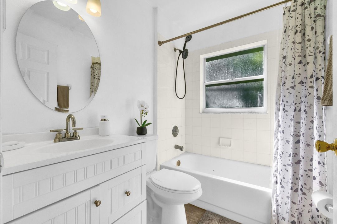 Под контрактом: $365,000 (3 спален, 2 ванн, 1639 Квадратных фут)