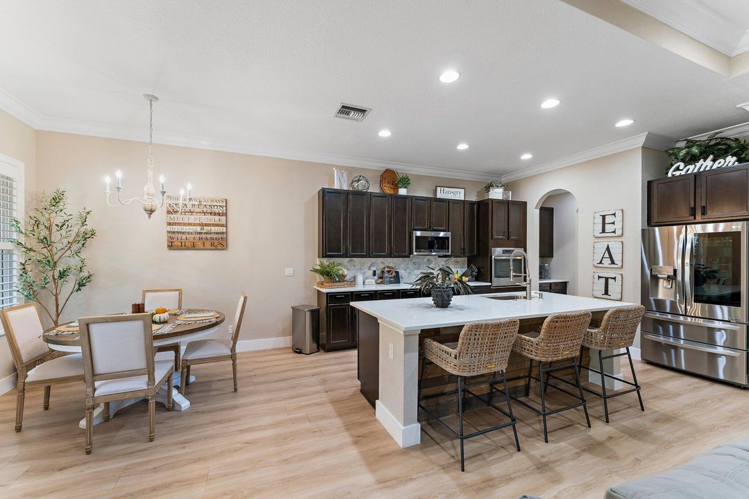 Active With Contract: $699,000 (3 beds, 2 baths, 2039 Square Feet)