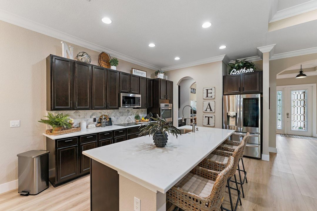 Active With Contract: $699,000 (3 beds, 2 baths, 2039 Square Feet)