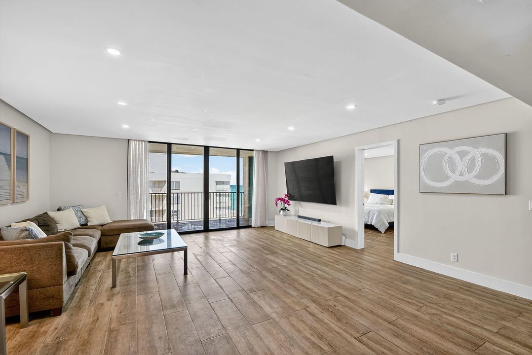 For Rent: $8,500 (3 beds, 2 baths, 1840 Square Feet)