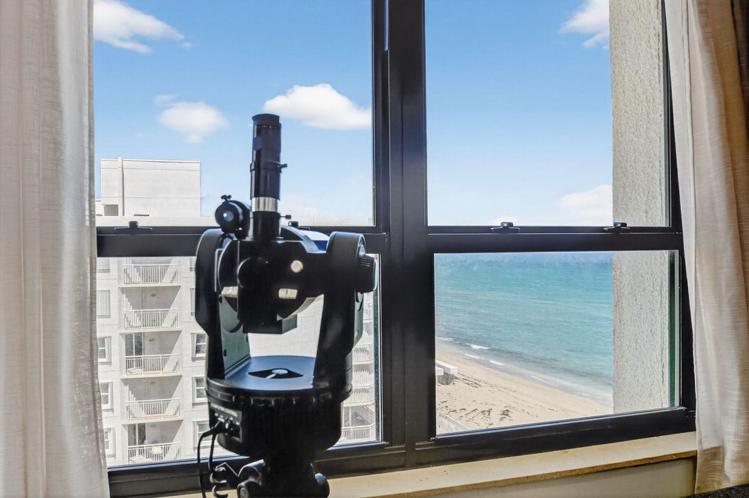 For Rent: $8,500 (3 beds, 2 baths, 1840 Square Feet)