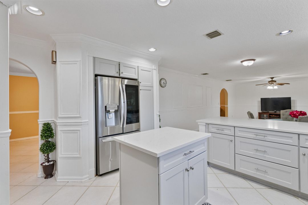 待售: $1,275,000 (6 贝兹, 5 浴室, 4462 平方英尺)