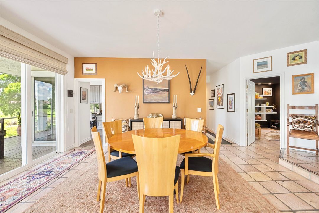 En Venta: $1,650,000 (4 camas, 4 baños, 2370 Pies cuadrados)