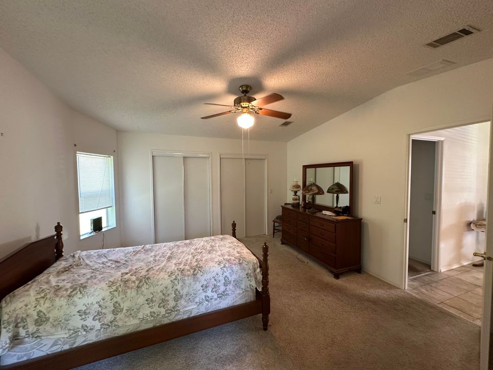 For Sale: $120,000 (2 beds, 2 baths, 1181 Square Feet)