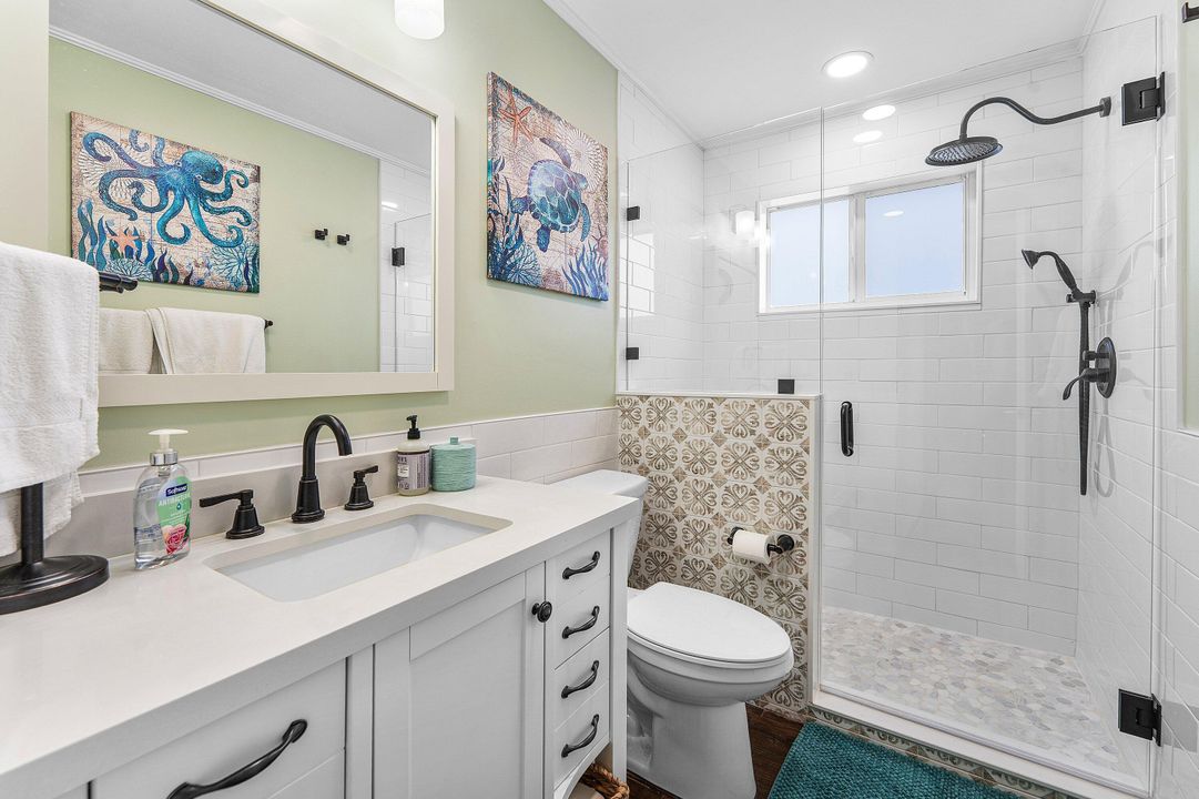 合同活跃: $599,000 (3 贝兹, 2 浴室, 1742 平方英尺)