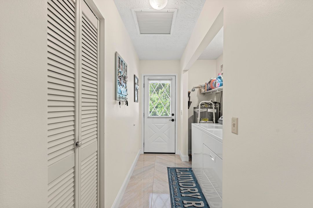 На продажу: $525,000 (3 спален, 2 ванн, 1764 Квадратных фут)