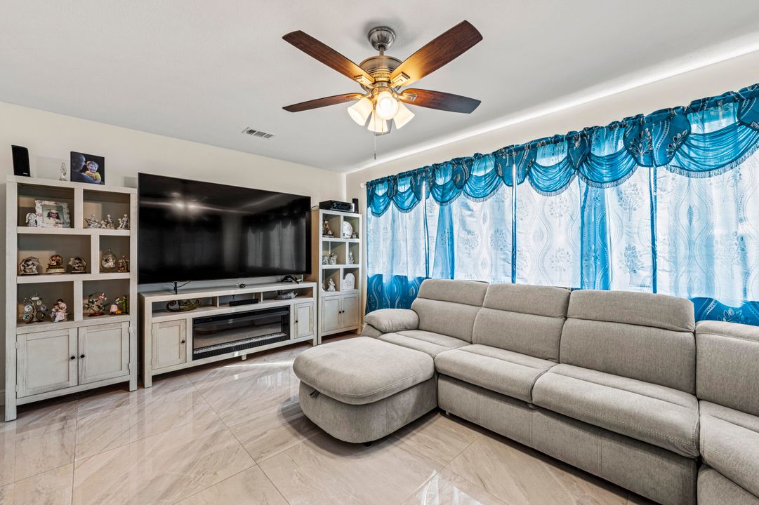 На продажу: $525,000 (3 спален, 2 ванн, 1764 Квадратных фут)