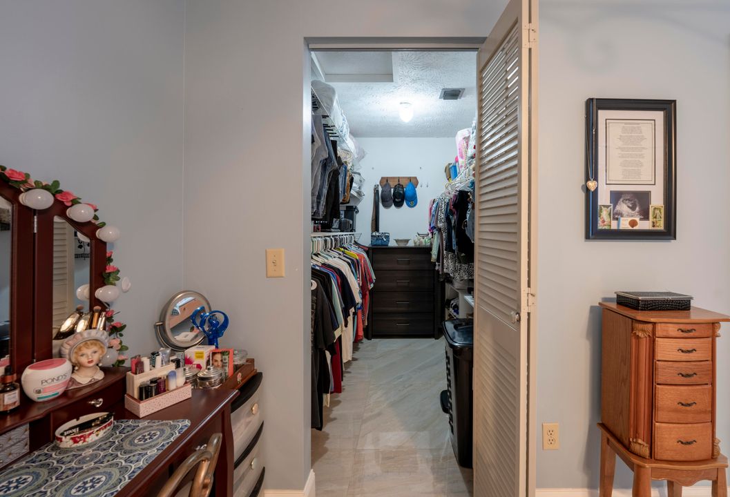 На продажу: $525,000 (3 спален, 2 ванн, 1764 Квадратных фут)