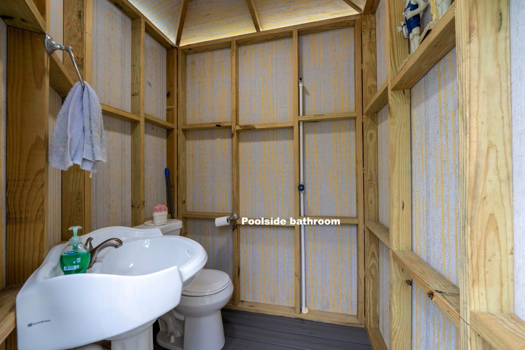 На продажу: $525,000 (3 спален, 2 ванн, 1764 Квадратных фут)