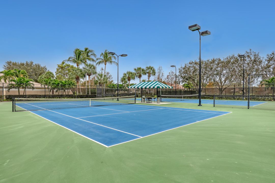 待售: $609,000 (2 贝兹, 2 浴室, 1554 平方英尺)