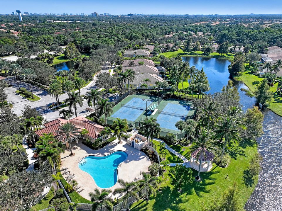 待售: $609,000 (2 贝兹, 2 浴室, 1554 平方英尺)