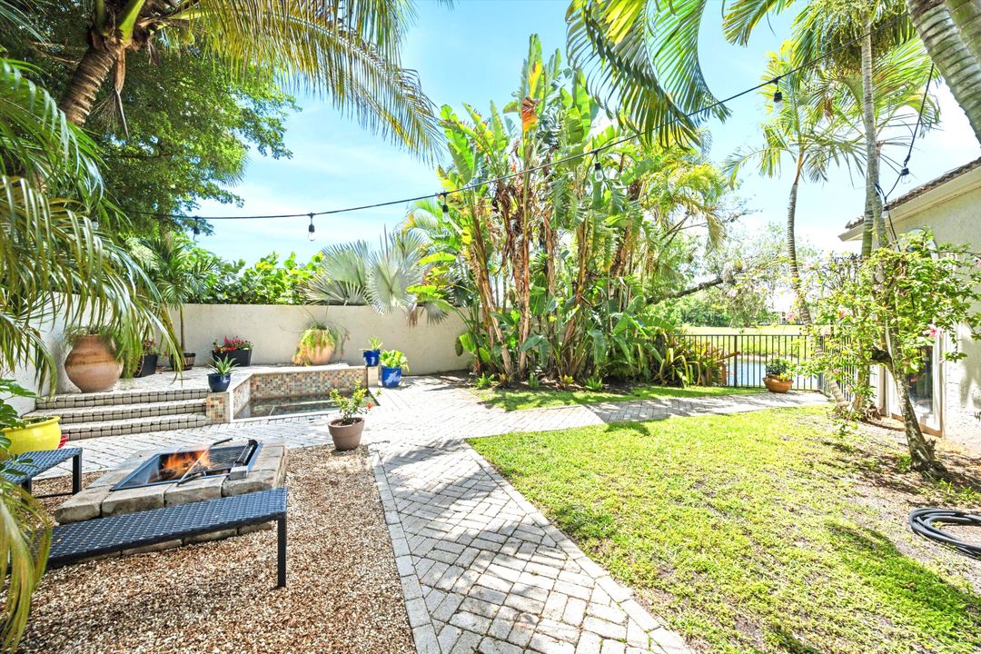 En Venta: $1,650,000 (4 camas, 4 baños, 2370 Pies cuadrados)