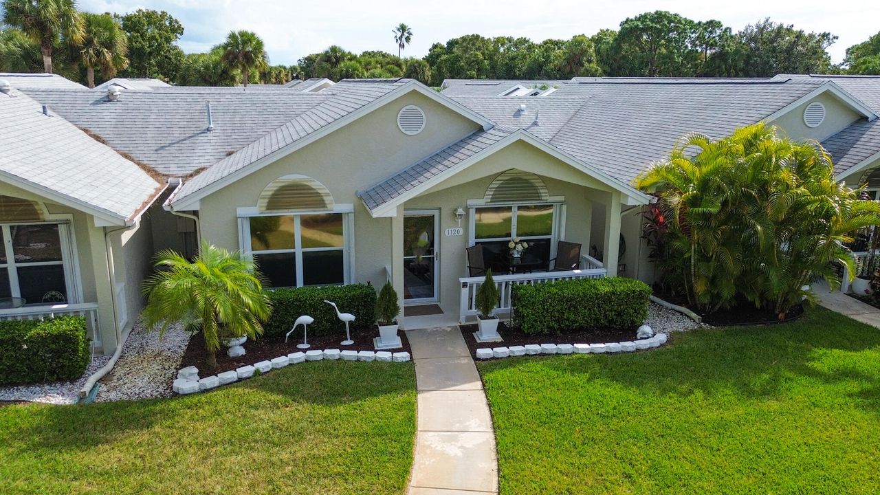 En Venta: $219,888 (2 camas, 2 baños, 1217 Pies cuadrados)