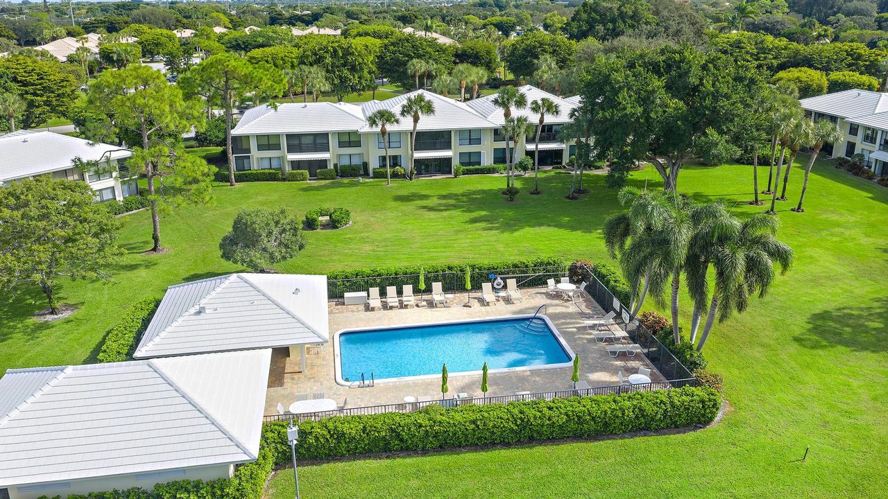 待售: $684,000 (3 贝兹, 2 浴室, 1958 平方英尺)