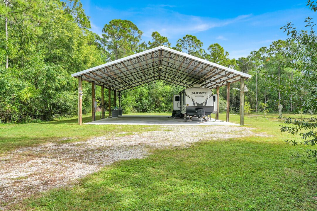 For Sale: $1,399,000 (4 beds, 3 baths, 2418 Square Feet)