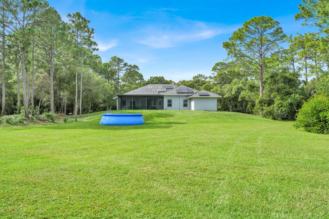 For Sale: $1,399,000 (4 beds, 3 baths, 2418 Square Feet)