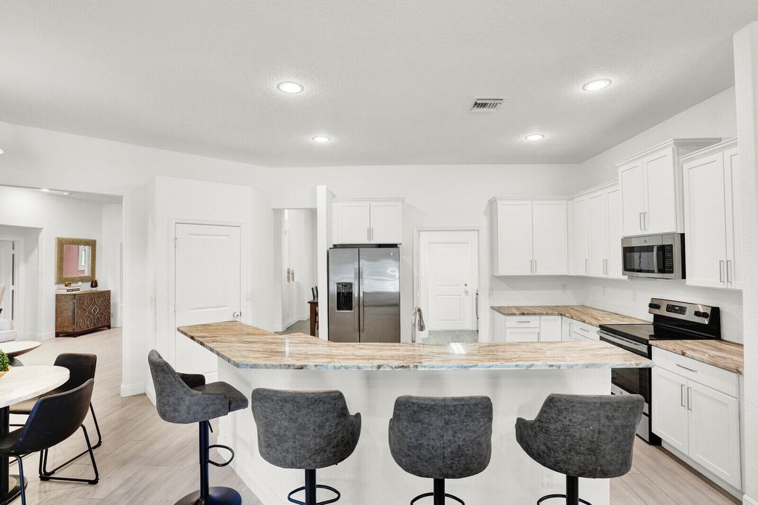 For Sale: $1,399,000 (4 beds, 3 baths, 2418 Square Feet)